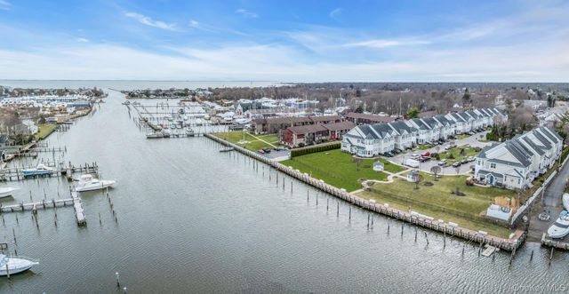 123 Jackie Court, Patchogue, NY 11772