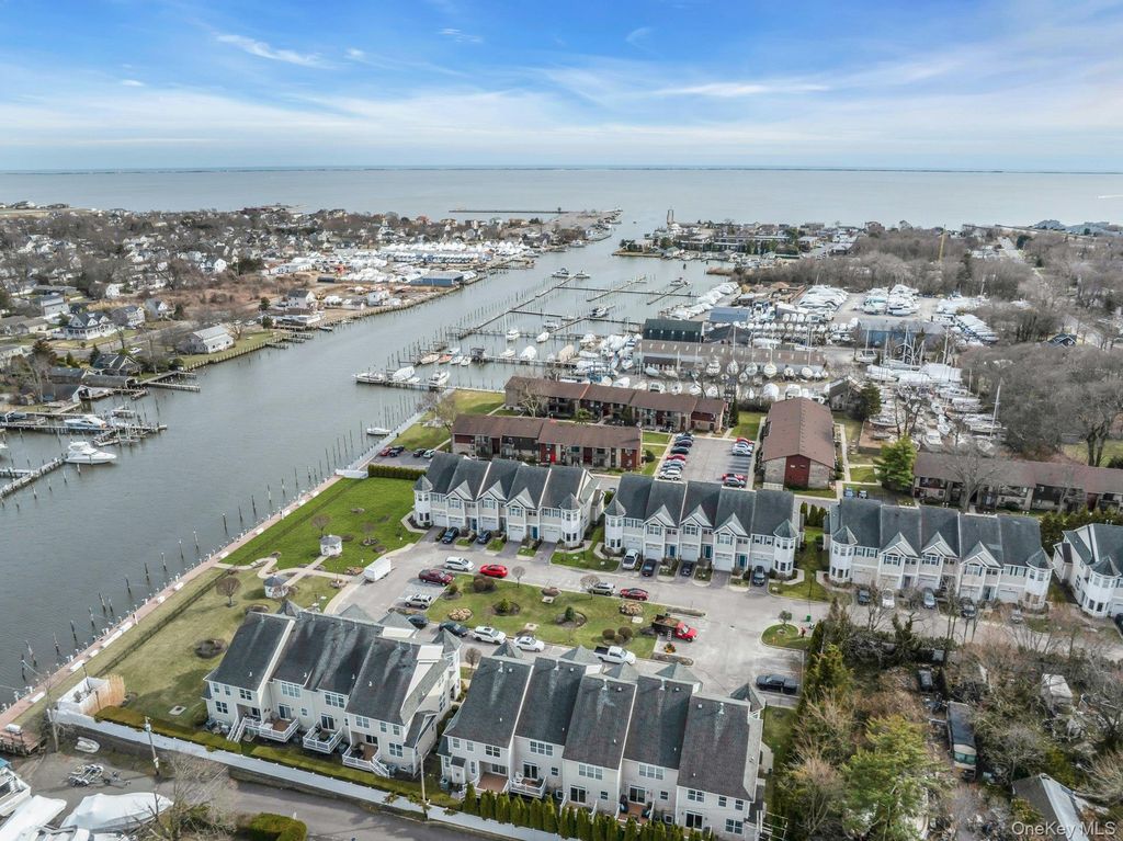 123 Jackie Court, Patchogue, NY 11772
