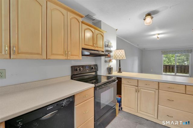 253 West Street 8, Southington, CT 06479