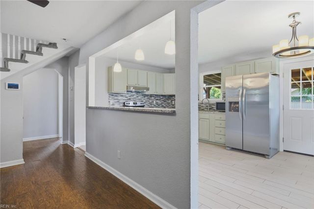 2712 Tidewater DR, Norfolk, VA 23509