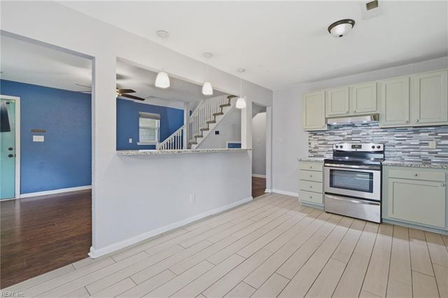 2712 Tidewater DR, Norfolk, VA 23509