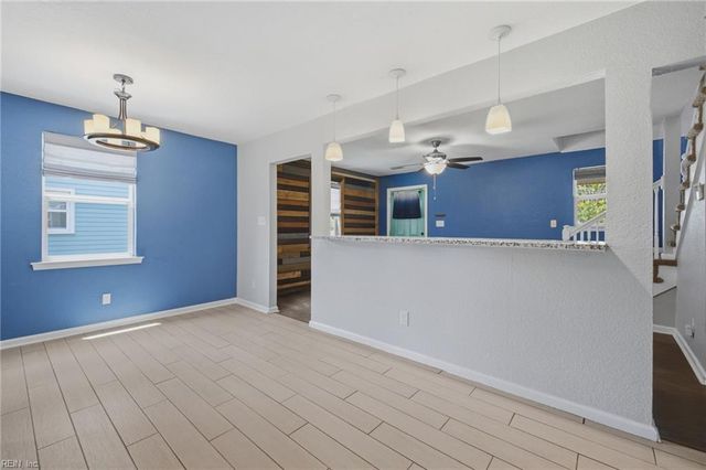 2712 Tidewater DR, Norfolk, VA 23509
