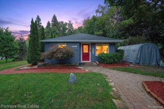 3937 Highcrest Drive, Genoa Township, MI 48116