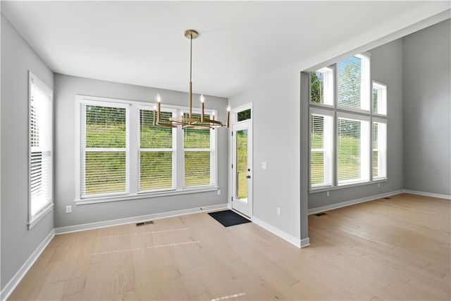 2425 Bent Grass Drive, Beavercreek, OH 45431