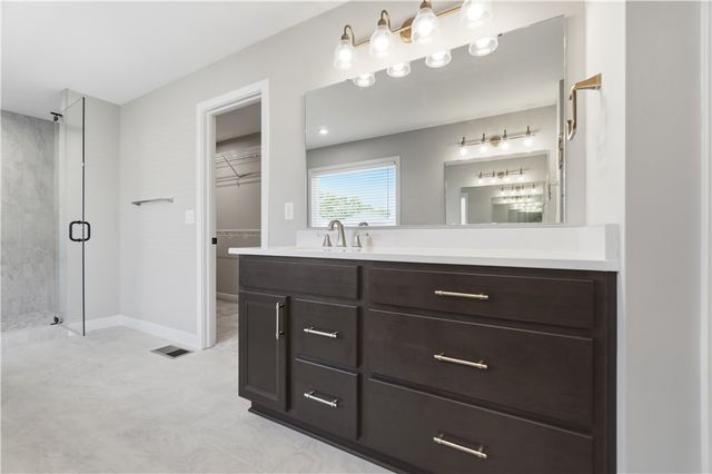 2425 Bent Grass Drive, Beavercreek, OH 45431