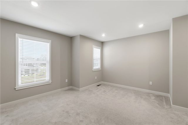 2425 Bent Grass Drive, Beavercreek, OH 45431