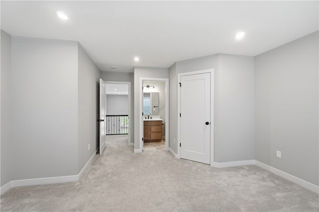 2425 Bent Grass Drive, Beavercreek, OH 45431