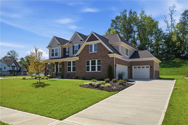 2425 Bent Grass Drive, Beavercreek, OH 45431