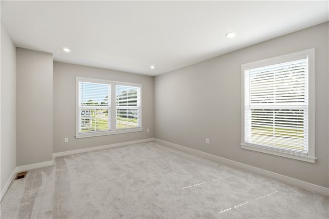 2425 Bent Grass Drive, Beavercreek, OH 45431