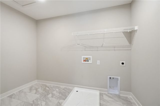 2425 Bent Grass Drive, Beavercreek, OH 45431