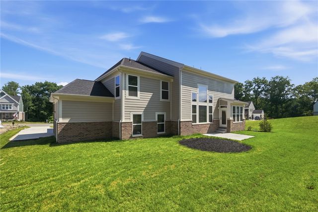 2425 Bent Grass Drive, Beavercreek, OH 45431