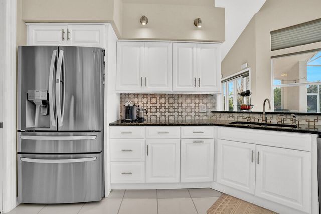 142 Corinthian Circle, Jupiter, FL 33458