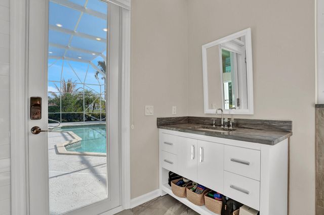 142 Corinthian Circle, Jupiter, FL 33458