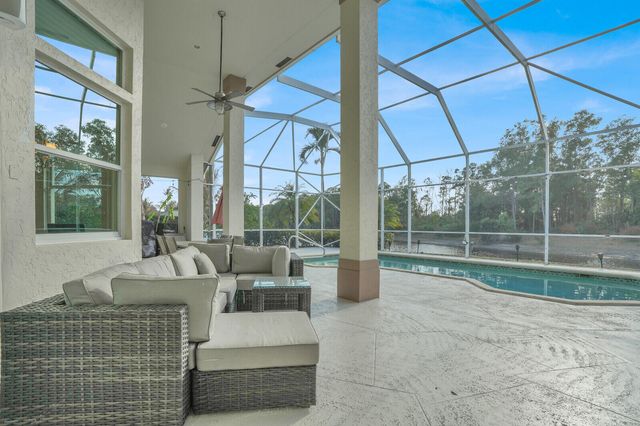 142 Corinthian Circle, Jupiter, FL 33458