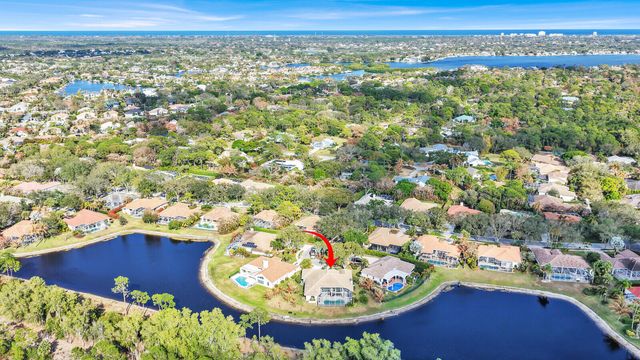 142 Corinthian Circle, Jupiter, FL 33458