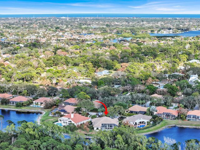 142 Corinthian Circle, Jupiter, FL 33458