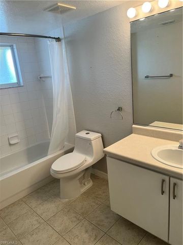 8271 Key Royal CIR 931, Naples, FL 34119