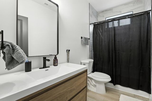 8303 Tidewater Court, Anderson Twp, OH 45255