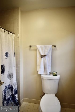 15 BLUE FOX CT, Newark, DE 19711