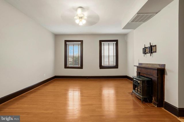 17 W CHASE ST, Baltimore, MD 21201