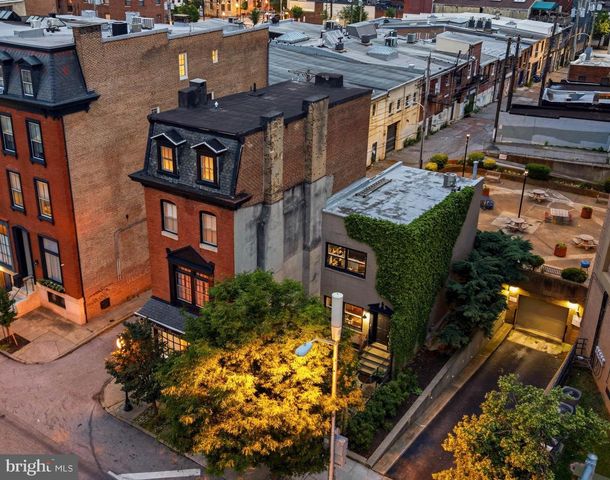 17 W CHASE ST, Baltimore, MD 21201
