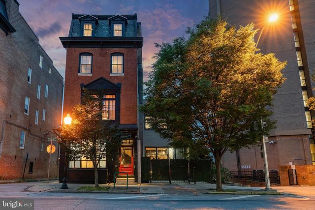 17 W CHASE ST, Baltimore, MD 21201