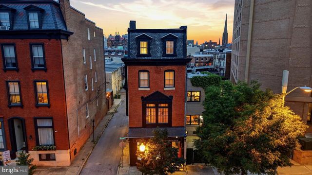 17 W CHASE ST, Baltimore, MD 21201