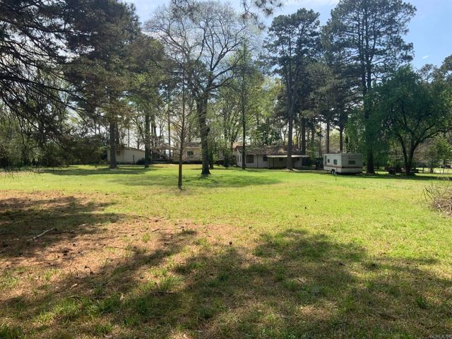 1120 Lakeshore Drive, Hot Springs, AR 72116