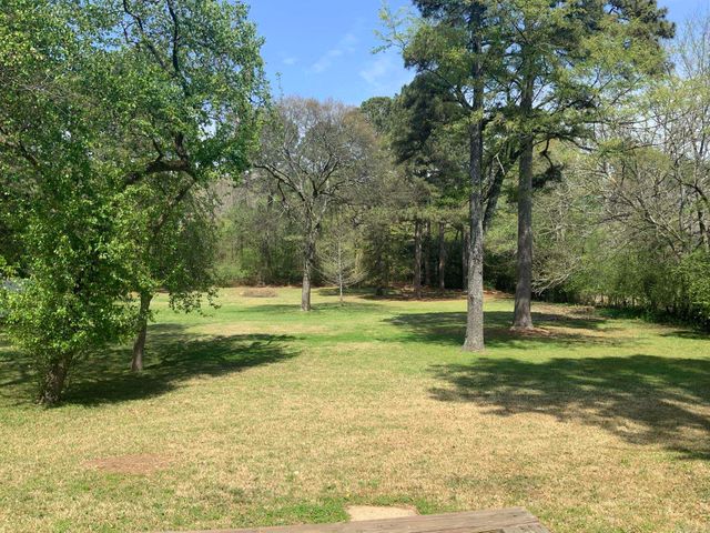 1120 Lakeshore Drive, Hot Springs, AR 72116