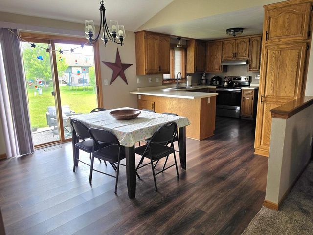 1264 BLUE RIDGE DRIVE, Green Bay, WI 54304