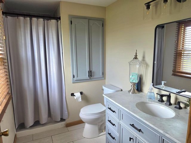1264 BLUE RIDGE DRIVE, Green Bay, WI 54304