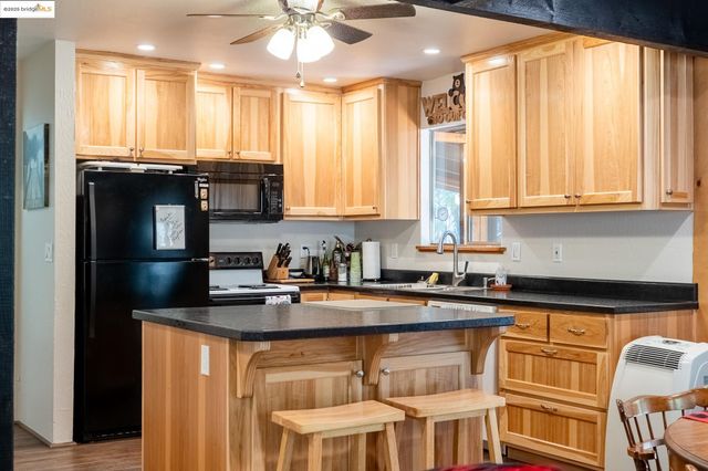 24278 Kalanu Place, Mi Wuk Village, CA 95346