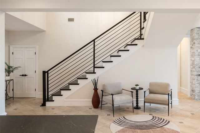 119 Diamond Oaks Drive, Mabank, TX 75156