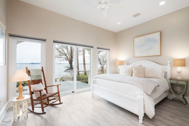 119 Diamond Oaks Drive, Mabank, TX 75156