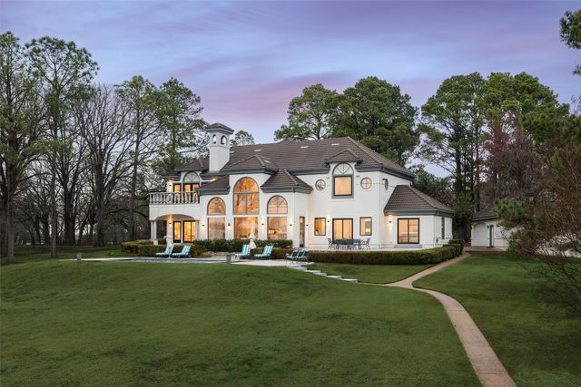 119 Diamond Oaks Drive, Mabank, TX 75156