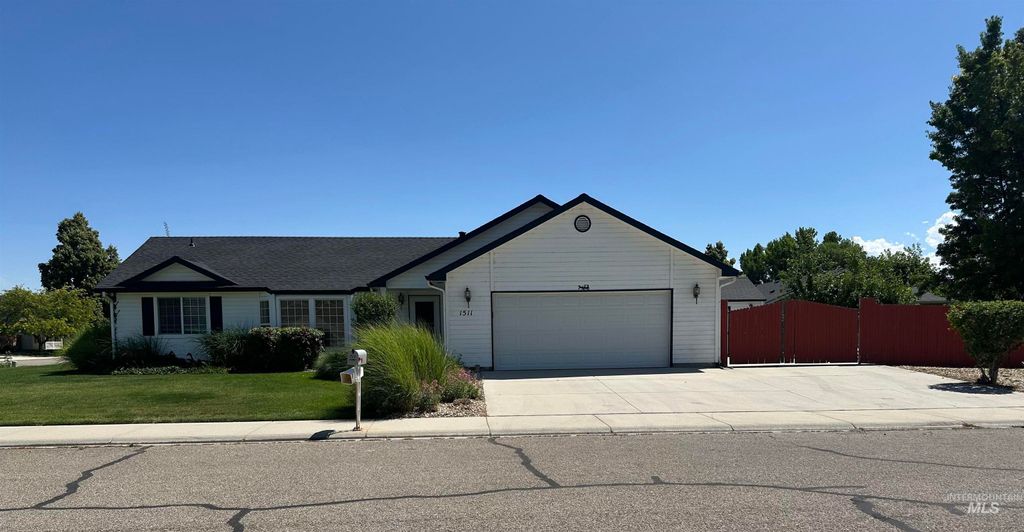 1511 W Balboa Street, Kuna, ID 83634