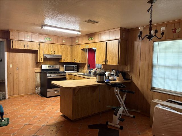 2425 GERBER DAIRY ROAD, Winter Haven, FL 33880