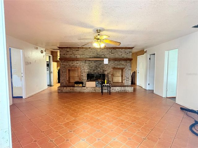 2425 GERBER DAIRY ROAD, Winter Haven, FL 33880