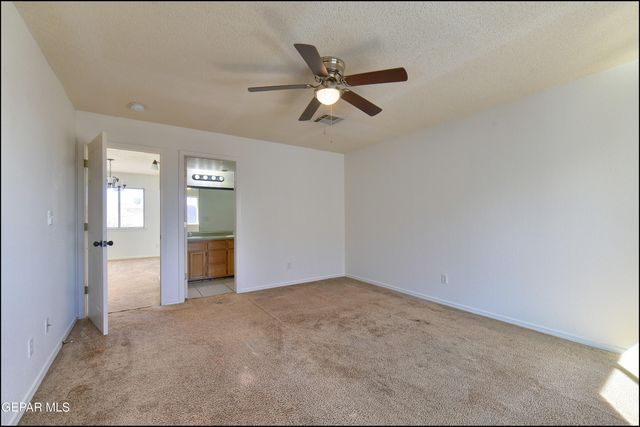 5568 RICK Husband Drive, El Paso, TX 79934