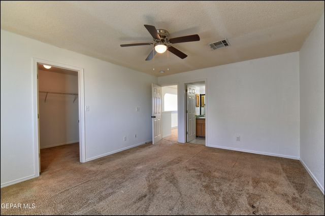 5568 RICK Husband Drive, El Paso, TX 79934