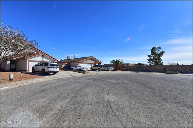 5568 RICK Husband Drive, El Paso, TX 79934