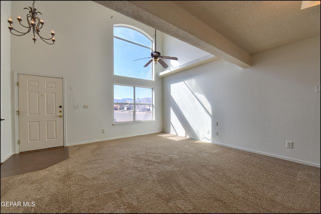 5568 RICK Husband Drive, El Paso, TX 79934