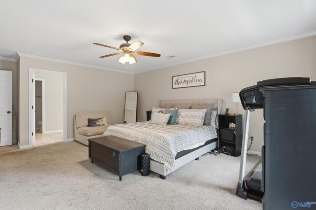 2406 Auburn Drive SW, Decatur, AL 35603