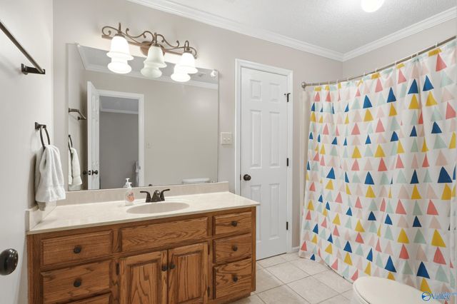 2406 Auburn Drive SW, Decatur, AL 35603