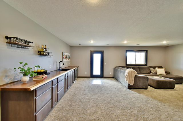 14248 278th Avenue NW, Zimmerman, MN 55398