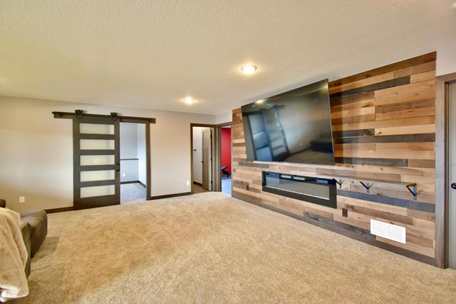 14248 278th Avenue NW, Zimmerman, MN 55398