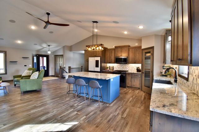 14248 278th Avenue NW, Zimmerman, MN 55398