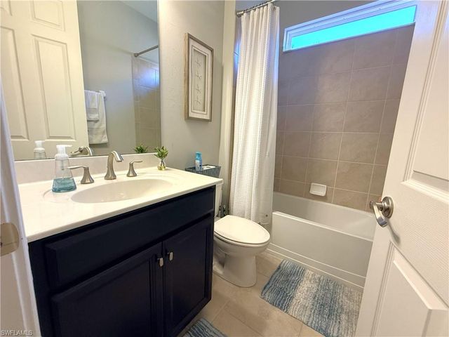 3920 King Edwards ST, Fort Myers, FL 33916