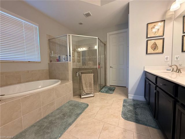 3920 King Edwards ST, Fort Myers, FL 33916