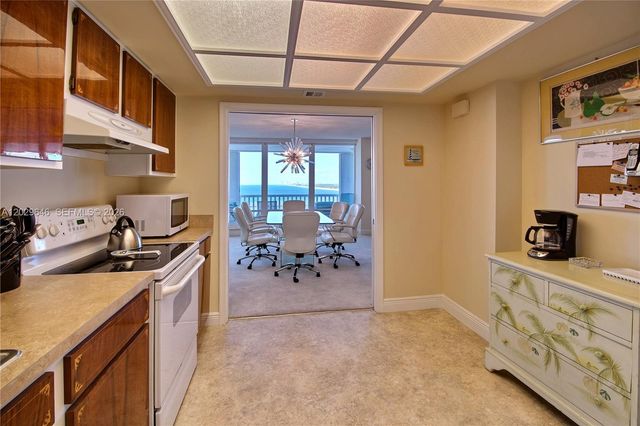 2200 S Ocean Lane 808, Fort Lauderdale, FL 33316